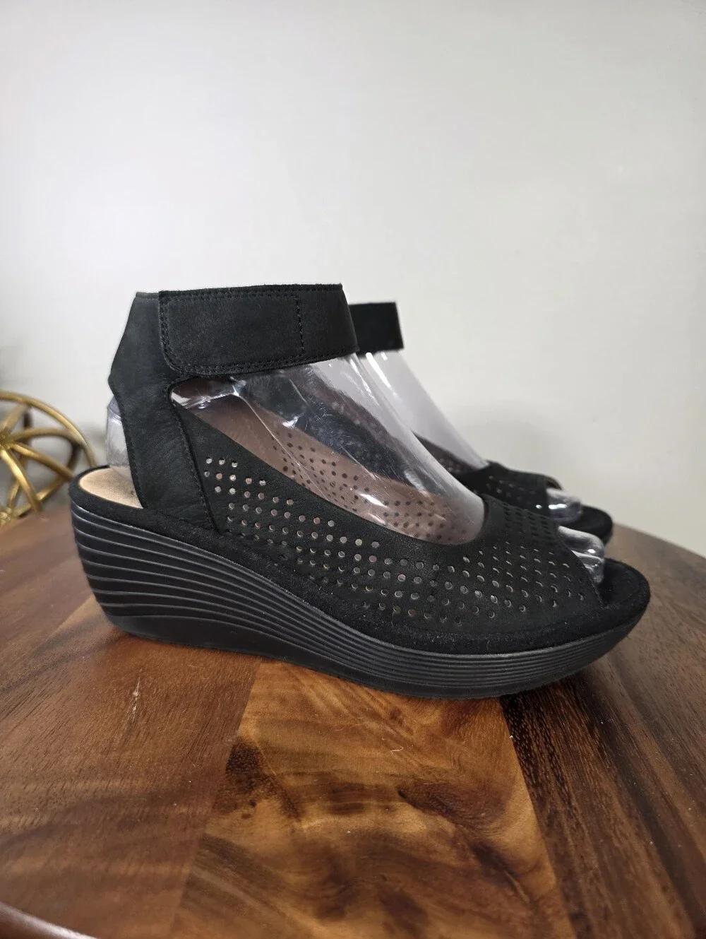 Clarks Reedly Salene Black Nubuck Leather Wedge Sandals Size 6.5